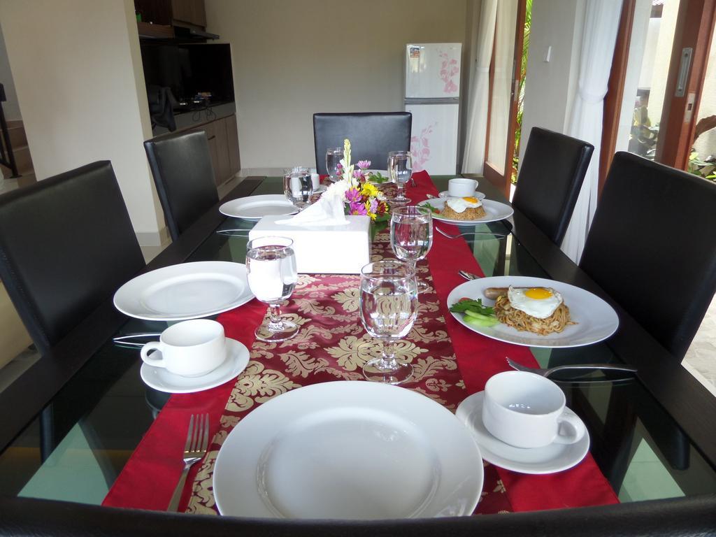 Royal Majesty Villas Kuta  Luaran gambar
