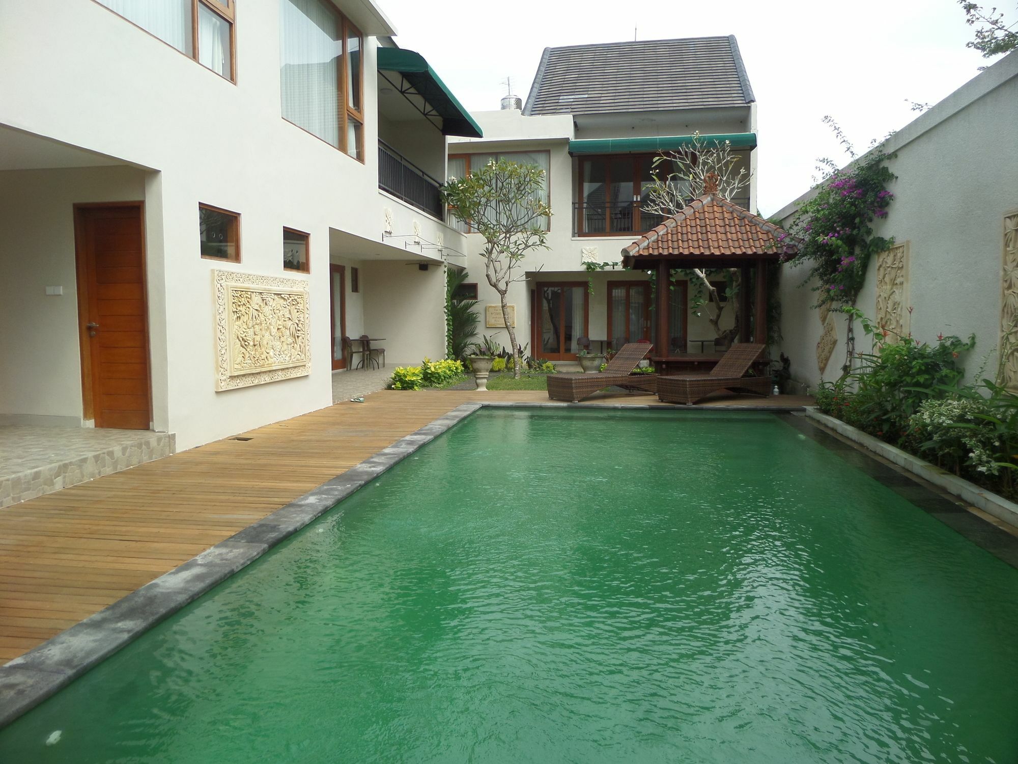 Royal Majesty Villas Kuta  Luaran gambar