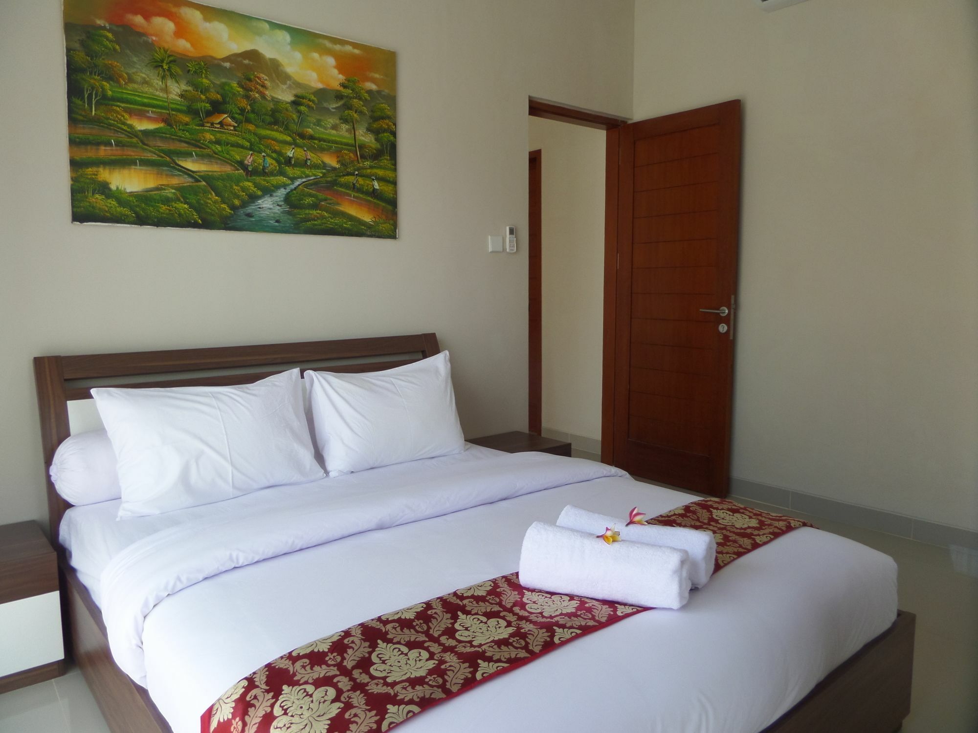 Royal Majesty Villas Kuta  Luaran gambar