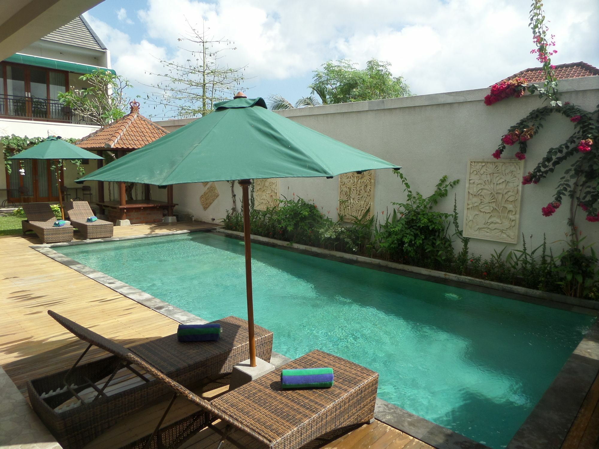Royal Majesty Villas Kuta  Luaran gambar